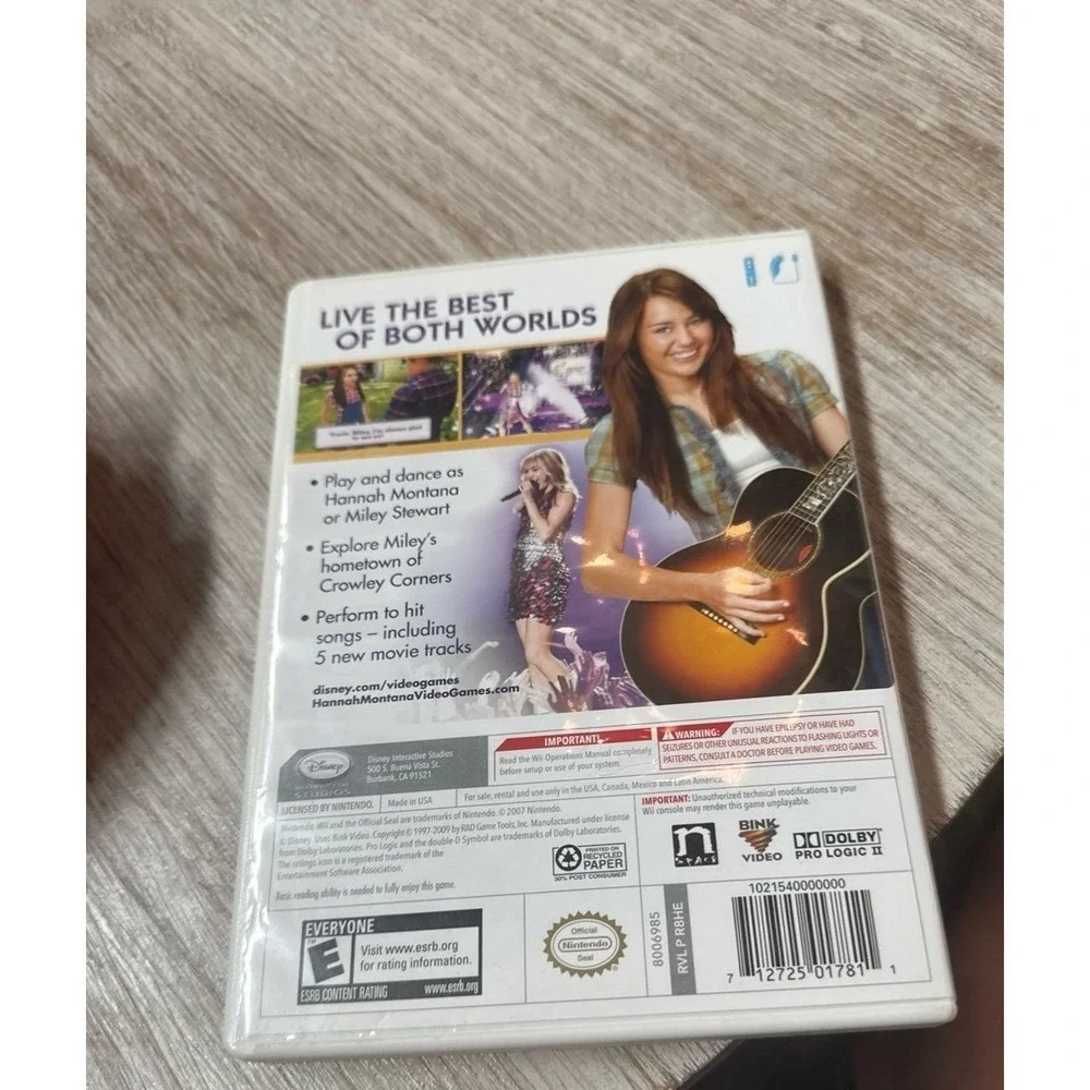 Hannah Montana The Movie Wii Game with Disney Interactive Studios USB Microphone